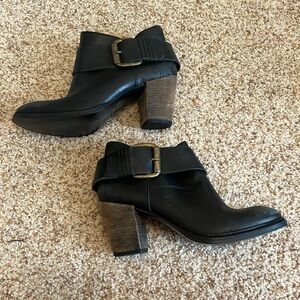 FAIRLOW…Ankle Boots